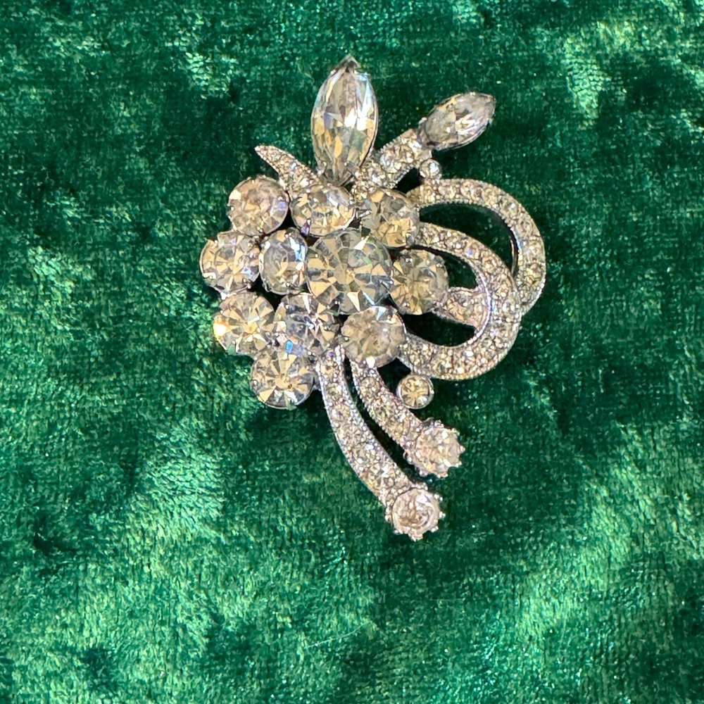 Eisenberg ICE Clear Crystal VTG Brooch